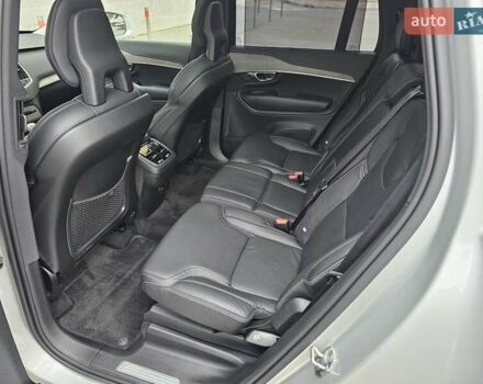 Серый Вольво ХС90, объемом двигателя 1.97 л и пробегом 100 тыс. км за 47777 $, фото 93 на Automoto.ua