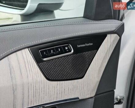 Серый Вольво ХС90, объемом двигателя 1.97 л и пробегом 100 тыс. км за 47777 $, фото 32 на Automoto.ua