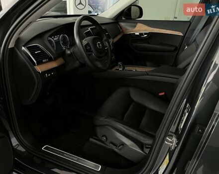 Серый Вольво ХС90, объемом двигателя 1.97 л и пробегом 26 тыс. км за 47000 $, фото 14 на Automoto.ua