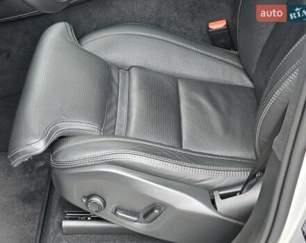 Серый Вольво ХС90, объемом двигателя 1.97 л и пробегом 100 тыс. км за 47777 $, фото 38 на Automoto.ua