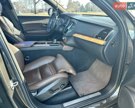 Серый Вольво ХС90, объемом двигателя 1.97 л и пробегом 103 тыс. км за 39999 $, фото 21 на Automoto.ua