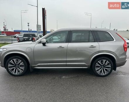 Вольво ХС90 2021 в Киеве на Automoto.ua Серый Вольво ХС90, объемом двигателя 1.97 л и пробегом 163 тыс. км за 49900 $, фото 3 на Automoto.ua