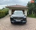 Серый Вольво ХС90, объемом двигателя 2 л и пробегом 37 тыс. км за 51950 $, фото 1 на Automoto.ua