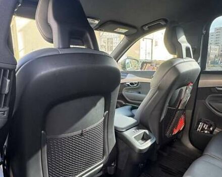 Сірий Вольво ХС90, об'ємом двигуна 1.97 л та пробігом 63 тис. км за 55689 $, фото 11 на Automoto.ua