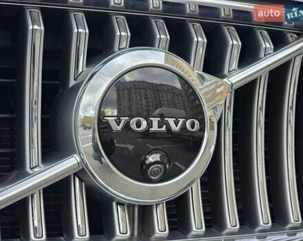 Серый Вольво ХС90, объемом двигателя 1.97 л и пробегом 100 тыс. км за 47777 $, фото 13 на Automoto.ua