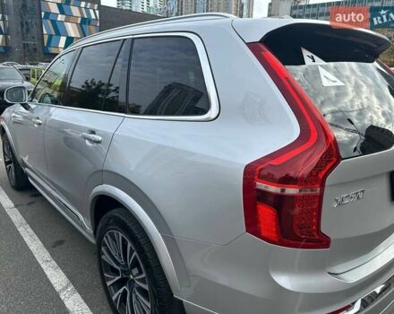 Вольво ХС90 2021 в Киеве на Automoto.ua Серый Вольво ХС90, объемом двигателя 1.97 л и пробегом 48 тыс. км за 56000 $, фото 9 на Automoto.ua