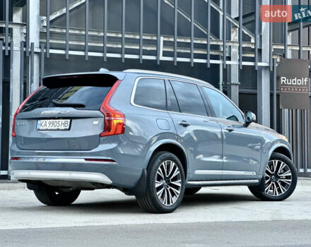 Вольво ХС90 2021 в Киеве на Automoto.ua Серый Вольво ХС90, объемом двигателя 2 л и пробегом 9 тыс. км за 63000 $, фото 6 на Automoto.ua