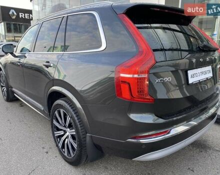Серый Вольво ХС90, объемом двигателя 1.97 л и пробегом 121 тыс. км за 45360 $, фото 3 на Automoto.ua