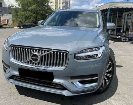 Серый Вольво ХС90, объемом двигателя 2 л и пробегом 40 тыс. км за 33000 $, фото 1 на Automoto.ua