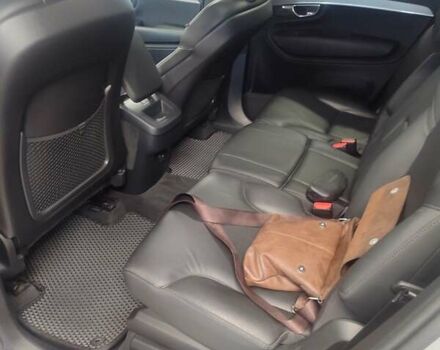 Сірий Вольво ХС90, об'ємом двигуна 2 л та пробігом 73 тис. км за 47000 $, фото 13 на Automoto.ua