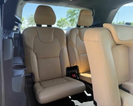 Сірий Вольво ХС90, об'ємом двигуна 2 л та пробігом 15 тис. км за 10500 $, фото 16 на Automoto.ua