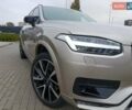 Вольво ХС90 2022 в Киеве на Automoto.ua Серый Вольво ХС90, объемом двигателя 1.97 л и пробегом 51 тыс. км за 57900 $, фото 8 на Automoto.ua