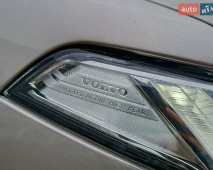 Вольво ХС90 2022 в Киеве на Automoto.ua Серый Вольво ХС90, объемом двигателя 1.97 л и пробегом 51 тыс. км за 57900 $, фото 29 на Automoto.ua
