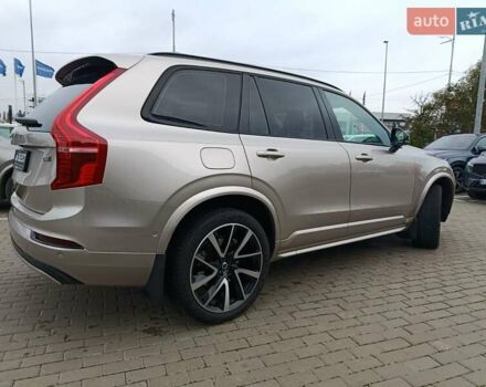 Вольво ХС90 2022 в Киеве на Automoto.ua Серый Вольво ХС90, объемом двигателя 1.97 л и пробегом 51 тыс. км за 57900 $, фото 10 на Automoto.ua