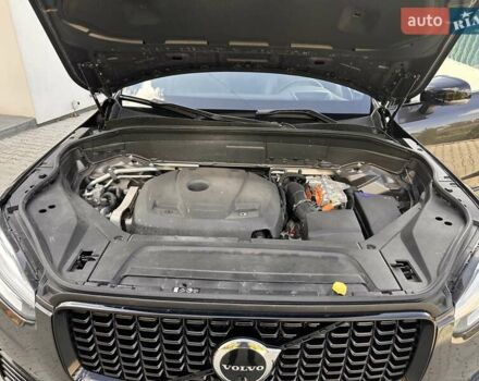 Серый Вольво ХС90, объемом двигателя 1.97 л и пробегом 50 тыс. км за 53700 $, фото 41 на Automoto.ua