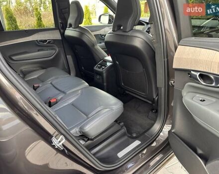 Серый Вольво ХС90, объемом двигателя 1.97 л и пробегом 50 тыс. км за 53700 $, фото 22 на Automoto.ua