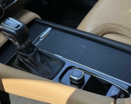 Сірий Вольво ХС90, об'ємом двигуна 2 л та пробігом 15 тис. км за 10500 $, фото 12 на Automoto.ua