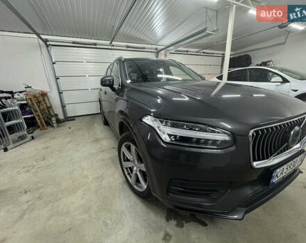 Серый Вольво ХС90, объемом двигателя 1.97 л и пробегом 122 тыс. км за 41000 $, фото 1 на Automoto.ua