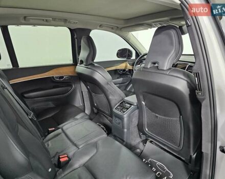 Сірий Вольво ХС90, об'ємом двигуна 1.97 л та пробігом 41 тис. км за 51999 $, фото 18 на Automoto.ua