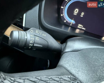 Серый Вольво ХС90, объемом двигателя 0 л и пробегом 42 тыс. км за 53000 $, фото 39 на Automoto.ua