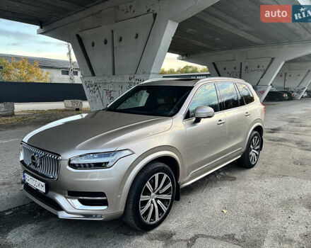 Вольво ХС90 2023 в Киеве на Automoto.ua Серый Вольво ХС90, объемом двигателя 1.97 л и пробегом 114 тыс. км за 53500 $, фото 2 на Automoto.ua