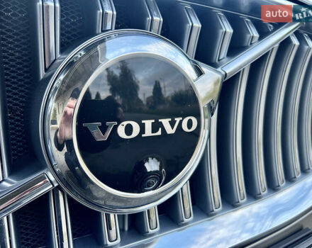 Вольво ХС90 2023 в Киеве на Automoto.ua Серый Вольво ХС90, объемом двигателя 1.97 л и пробегом 114 тыс. км за 53500 $, фото 15 на Automoto.ua