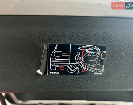 Вольво ХС90 2023 в Киеве на Automoto.ua Серый Вольво ХС90, объемом двигателя 1.97 л и пробегом 114 тыс. км за 53500 $, фото 44 на Automoto.ua