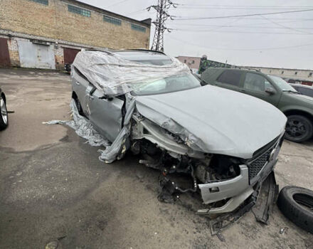 Серый Вольво ХС90, объемом двигателя 2 л и пробегом 80 тыс. км за 12500 $, фото 5 на Automoto.ua