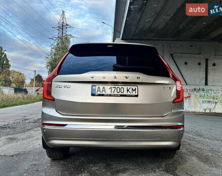 Вольво ХС90 2023 в Киеве на Automoto.ua Серый Вольво ХС90, объемом двигателя 1.97 л и пробегом 114 тыс. км за 53500 $, фото 8 на Automoto.ua