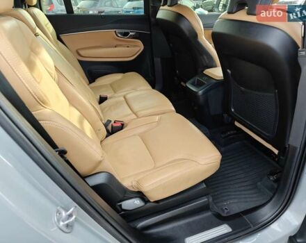 Сірий Вольво ХС90, об'ємом двигуна 1.97 л та пробігом 21 тис. км за 62000 $, фото 20 на Automoto.ua