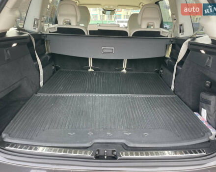 Серый Вольво ХС90, объемом двигателя 2 л и пробегом 65 тыс. км за 62400 $, фото 34 на Automoto.ua