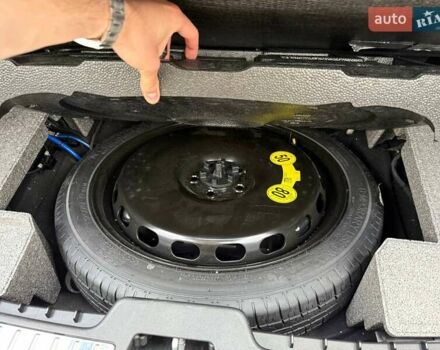 Серый Вольво ХС90, объемом двигателя 2 л и пробегом 24 тыс. км за 47000 $, фото 22 на Automoto.ua