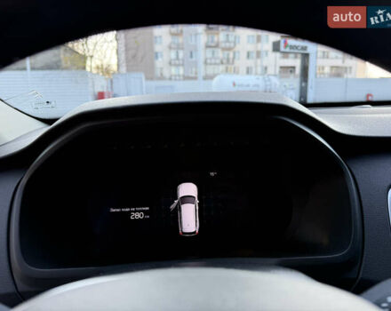 Серый Вольво ХС90, объемом двигателя 1.97 л и пробегом 58 тыс. км за 52000 $, фото 23 на Automoto.ua