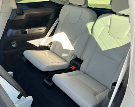 Серый Вольво ХС90, объемом двигателя 1.97 л и пробегом 12 тыс. км за 60500 $, фото 7 на Automoto.ua