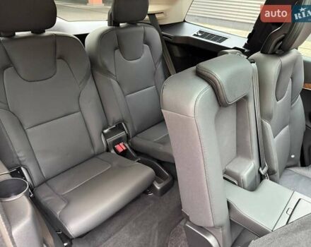 Серый Вольво ХС90, объемом двигателя 2 л и пробегом 24 тыс. км за 47000 $, фото 20 на Automoto.ua