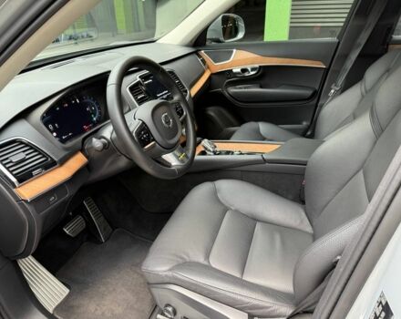 Сірий Вольво ХС90, об'ємом двигуна 2 л та пробігом 27 тис. км за 46000 $, фото 4 на Automoto.ua