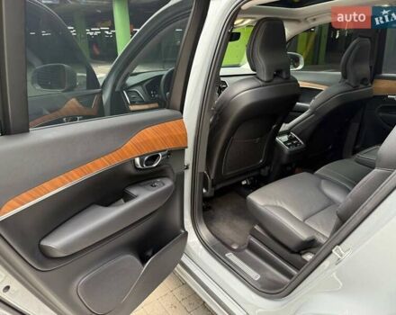 Серый Вольво ХС90, объемом двигателя 2 л и пробегом 24 тыс. км за 47000 $, фото 10 на Automoto.ua