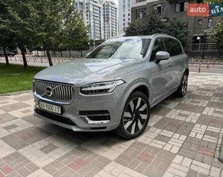 Серый Вольво ХС90, объемом двигателя 1.97 л и пробегом 2 тыс. км за 75000 $, фото 3 на Automoto.ua