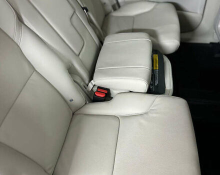 Серый Вольво ХС90, объемом двигателя 1.97 л и пробегом 12 тыс. км за 60500 $, фото 17 на Automoto.ua