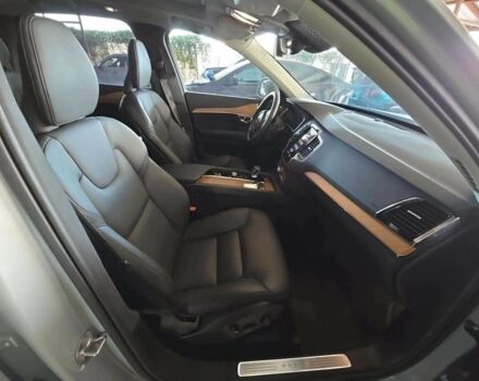 Серый Вольво ХС90, объемом двигателя 0 л и пробегом 22 тыс. км за 30500 $, фото 4 на Automoto.ua