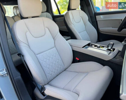 Серый Вольво ХС90, объемом двигателя 1.97 л и пробегом 1 тыс. км за 63500 $, фото 7 на Automoto.ua