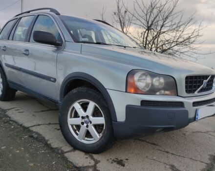 Сірий Вольво ХС90, об'ємом двигуна 2.4 л та пробігом 195 тис. км за 3800 $, фото 1 на Automoto.ua