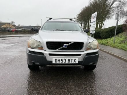 Серый Вольво ХС90, объемом двигателя 2.4 л и пробегом 185 тыс. км за 2900 $, фото 1 на Automoto.ua