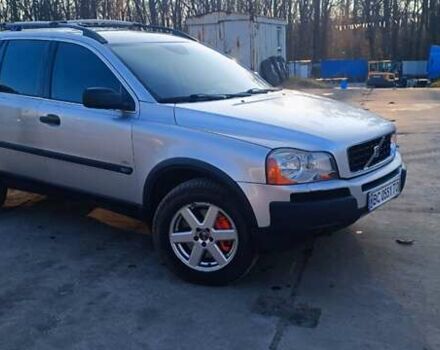 Серый Вольво ХС90, объемом двигателя 2.4 л и пробегом 300 тыс. км за 8000 $, фото 1 на Automoto.ua