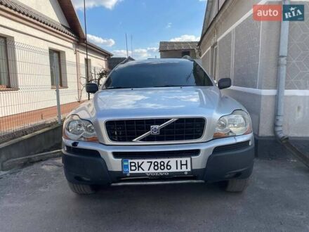 Вольво ХС90 2004 в Дубно на Automoto.ua Серый Вольво ХС90, объемом двигателя 2.4 л и пробегом 420 тыс. км за 7500 $, фото 1 на Automoto.ua