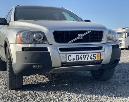 Серый Вольво ХС90, объемом двигателя 2.4 л и пробегом 288 тыс. км за 4999 $, фото 1 на Automoto.ua