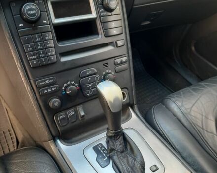 Серый Вольво ХС90, объемом двигателя 2.4 л и пробегом 3 тыс. км за 4000 $, фото 1 на Automoto.ua