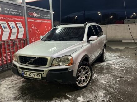 Вольво ХС90 2005 у Києві на Automoto.ua Сірий Вольво ХС90, об'ємом двигуна 2.4 л та пробігом 379 тис. км за 8700 $, фото 1 на Automoto.ua
