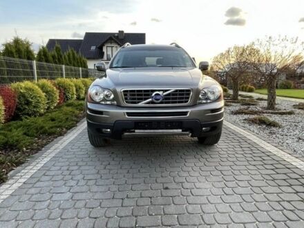 Серый Вольво ХС90, объемом двигателя 2.4 л и пробегом 230 тыс. км за 3200 $, фото 1 на Automoto.ua