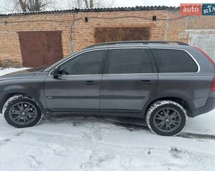 Серый Вольво ХС90, объемом двигателя 2.4 л и пробегом 330 тыс. км за 11500 $, фото 1 на Automoto.ua